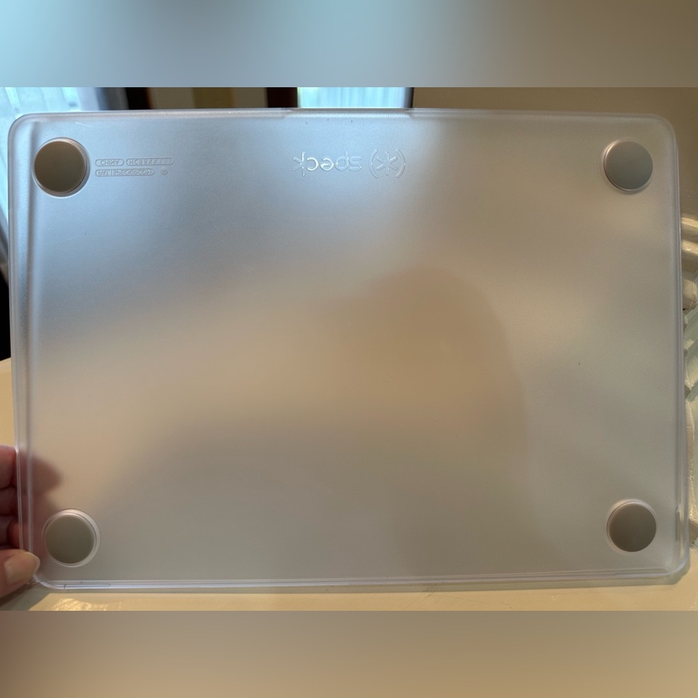 Speck Smartshell Case for Macbook Air 13" M2/M3/M4 (2022-2025) - Clear